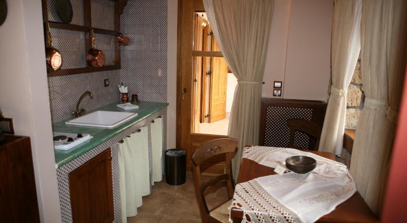 Roes Suites Káto Loutrákion Rom bilde